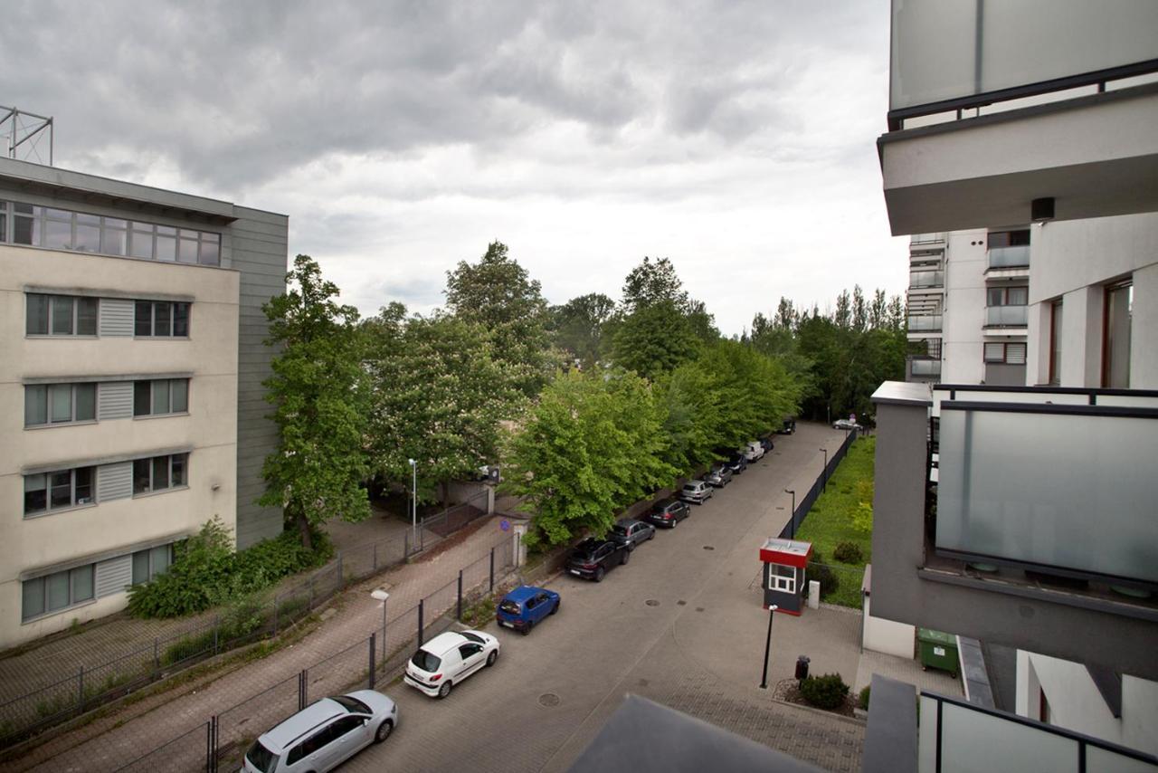 Airport Okecie Klobucka P&O Serviced Apartments Варшава Екстер'єр фото